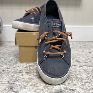 Sperry Women's Navy Sneakers with Tan Laces